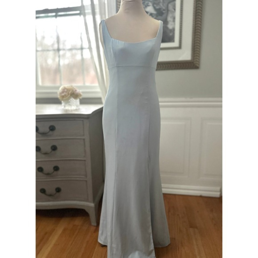 Amsale Wedding Guest Column Crepe Light Blue‎ Minimalist Formal Gown Size 2